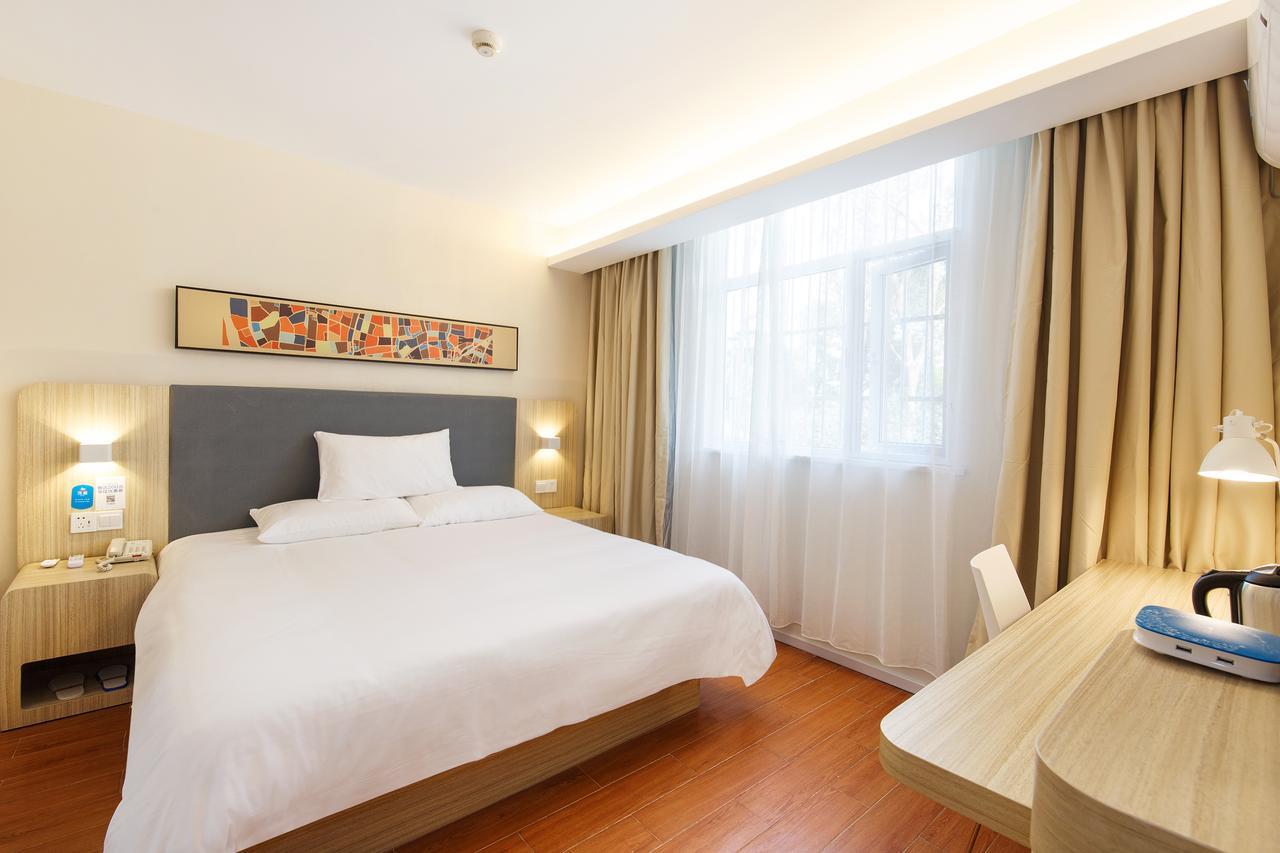 Hanting Hotel Qingdao Zhanqiao Railway Station Dış mekan fotoğraf