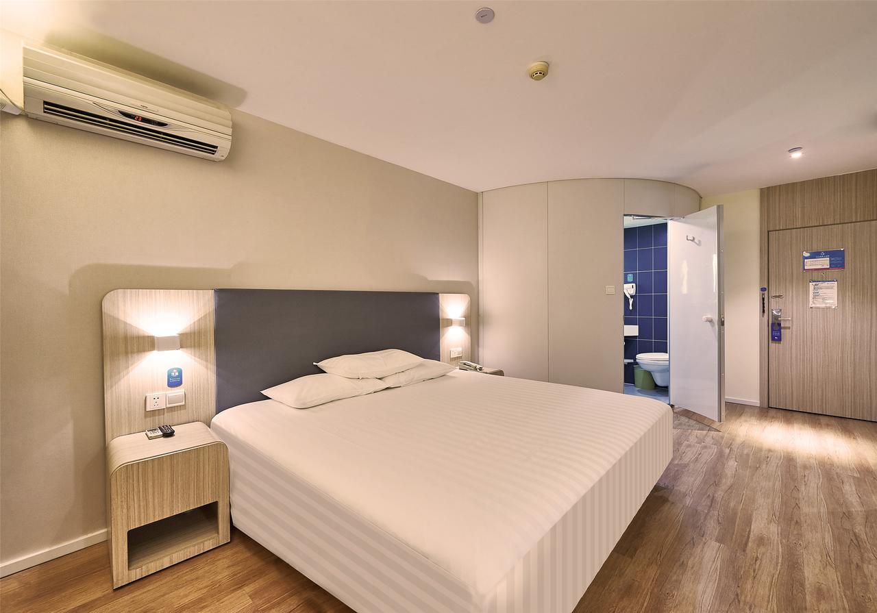 Hanting Hotel Qingdao Zhanqiao Railway Station Dış mekan fotoğraf
